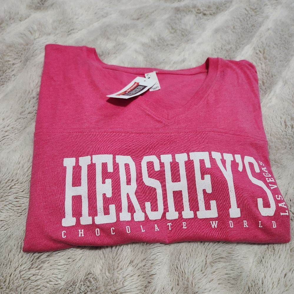 NWT XXL Womans Hersheys Las Vegas Pink T-Shirt